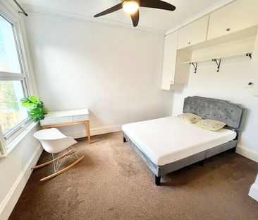 Baxter Avenue, Southend-on-Sea, Essex, SS2 6HX - Photo 3