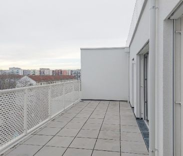 Helle und gemütliche 3-Zimmer-Wohnung mit großer Terrasse - Photo 1