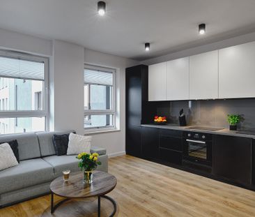 Łódź - Mieszkanie na wynajem - Zdjęcie 2