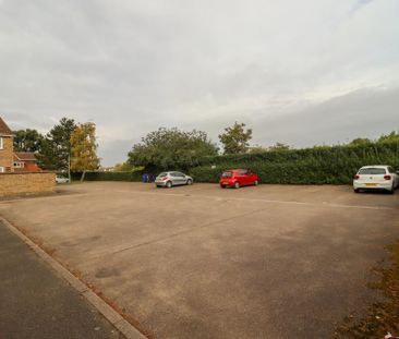 2 bedroom maisonette to rent - Photo 5