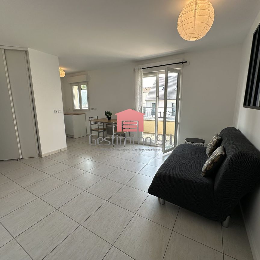Location Appartement 2 pièces 37m² FONTENAY SOUS BOIS 94120 - Photo 1
