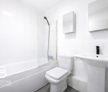 1 bedroom ground floor flat to rent - Photo 5