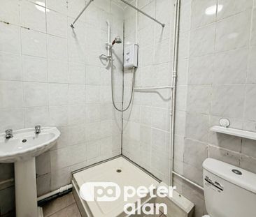 Bedford Street - Photo 2