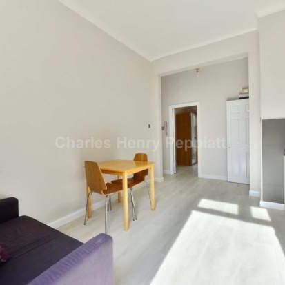 1 bedroom property to rent in London - Photo 1