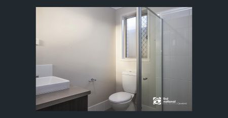 QUIET AND PEACEFUL LIVING IN LOGAN RESERVE - Photo 5