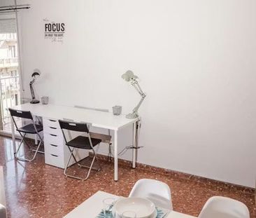 Carrer d'Aragó, Barcelona, Catalonia 08013 - Photo 2