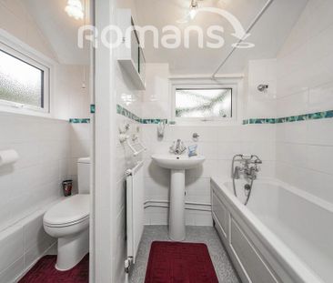 3 bedroom semi-detached house to rent - Photo 6
