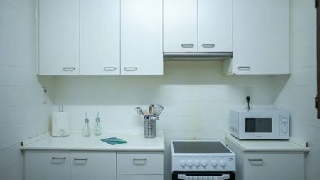 Carrer dels Lleons, Valencia, Valencian Community 46022 - Photo 3