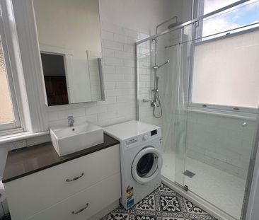 Central Furnished Living. - Photo 6