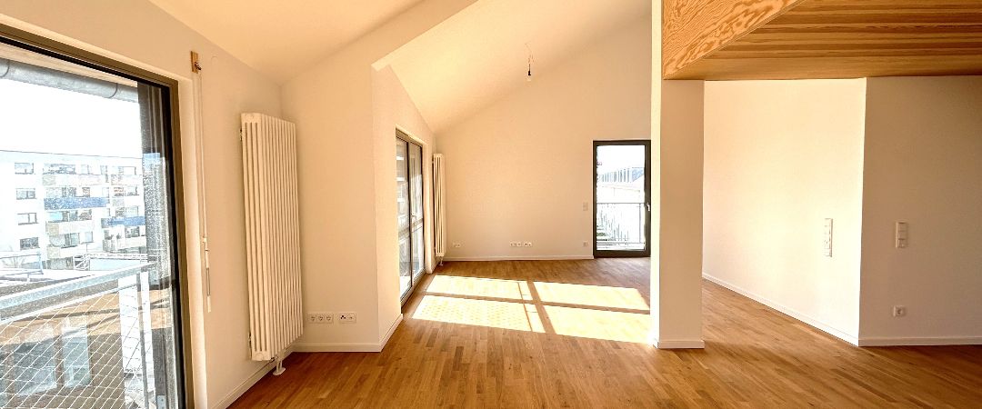 Moderner Rückzugsort mit Galerieflair & Loggia - Photo 1