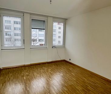 Biel, Oberer Quai 18: schöne 2.5-Zi-Wohnung zu vermieten - Photo 6