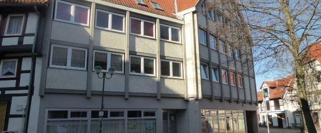 Tolle 1-Zimmer-Wohnung mit Einbauküche und Balkon in der Stadtmitte - Photo 1