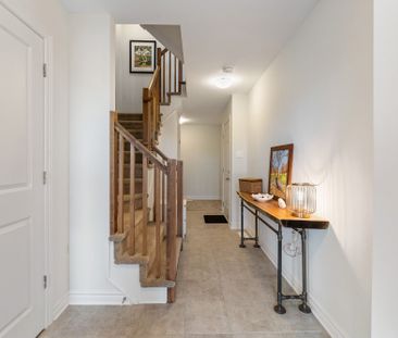 For Lease - 28 Verglas Lane, Orleans - Convent Glen and Area, Ontario - Photo 3