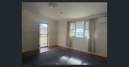 Charming 2-Bedroom Home - Close to Bendigo Hospital - Photo 2