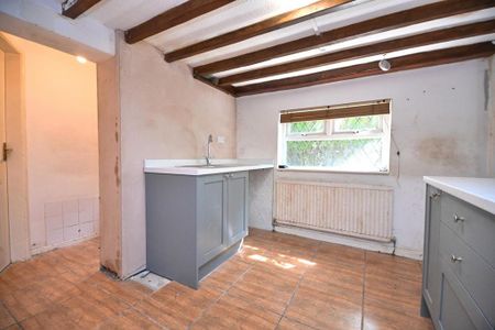 2 bedroom cottage to rent - Photo 2