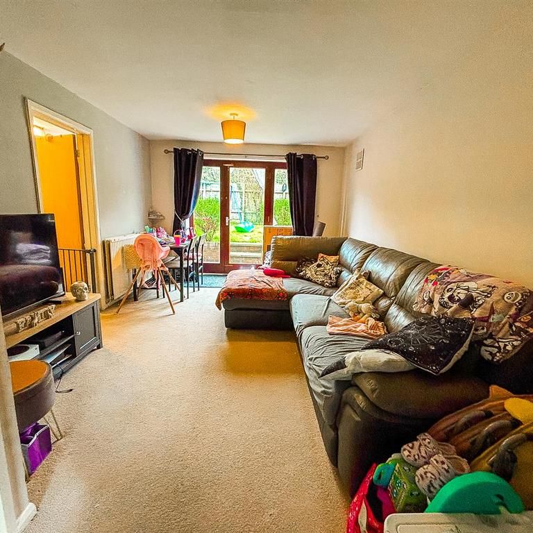 3 bedroom house to rent - Photo 1