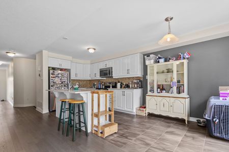 For Lease - 209 Hartsmere Drive, Stittsville - Munster - Richmond, Ontario - Photo 5