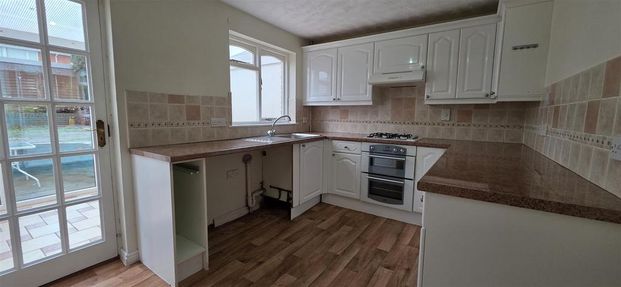 2 bedroom terraced house to rent - Photo 1