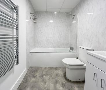 Flat 87, 6 Martin Court, Hastings, TN34 1EF - Photo 2