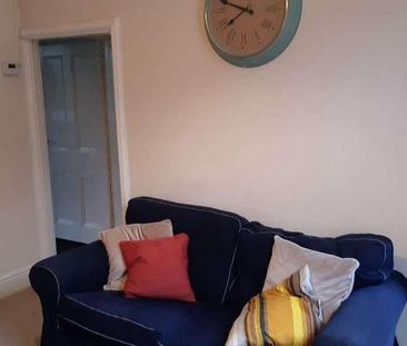 2 bedroom private hall to rent - Photo 1