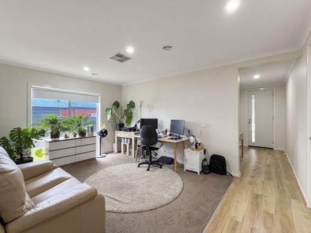 123 Bushland Way, Jackass Flat - Photo 2