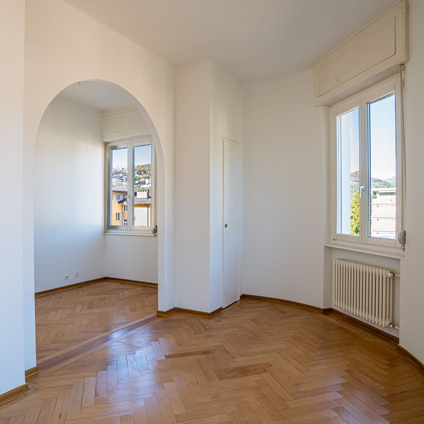 LUGANO – ATTICO CON TERRAZZO TRA STORIA E ARTE - Photo 1