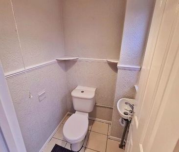 Room 3, 107 Antrim Road, Belfast, BT15 2BL - Photo 6