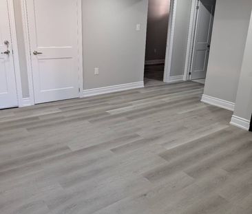 For Lease - 100 Kirvan Drive, Guelph, Ontario - Photo 6