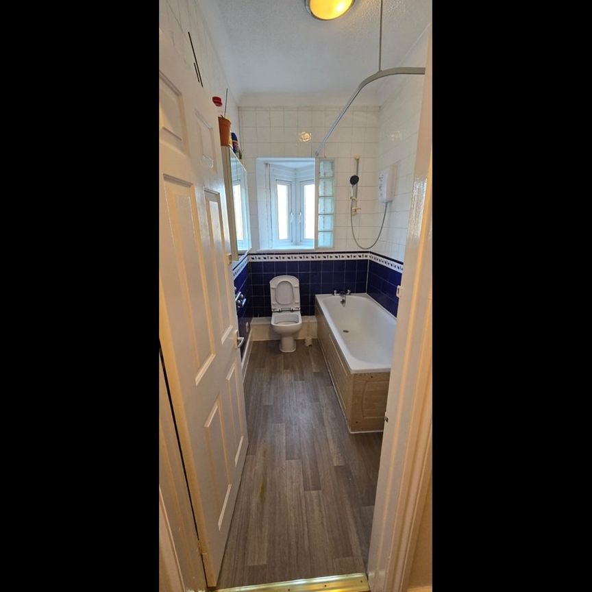 Studio Flat, Green Lanes, N13 - Photo 1