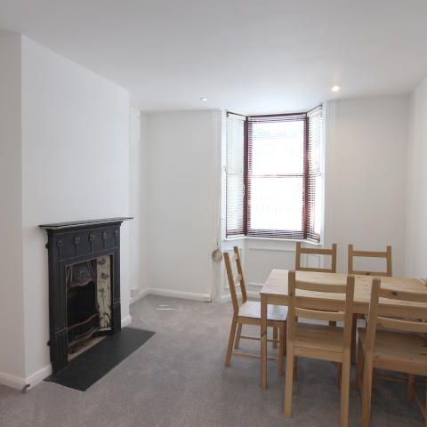 4 bedroom house to rent - Photo 1