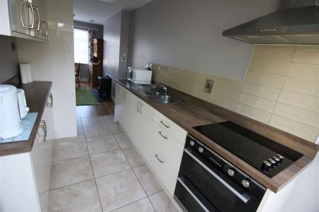 No.4 Captain McCarthy Terrace, Clara Road, Millstreet, Cork - Photo 4