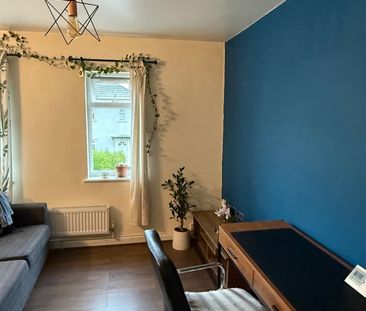 1 Bed Flat, Redcatch Road, BS3 - Photo 5