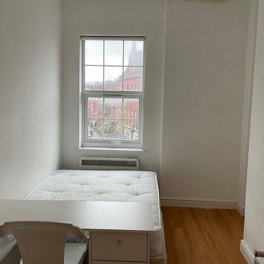 Streatham Hill, London, SW2 4RU - Photo 1