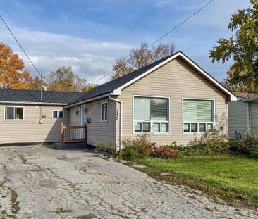 For Lease - 240 Royal Road, Georgina, Ontario - Photo 1