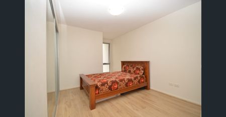 Near New 2 Bedroom Apartment!!! - Photo 4