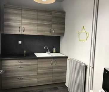 Location Appartement 1 pièce 26m² TROYES 10000 - Photo 3