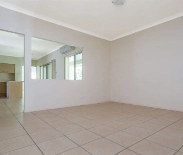 18 Pandorea Circuit, North Lakes QLD 4509 - Photo 1