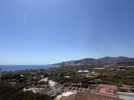 Penthouse | Nerja | €1.250/Month - Photo 3