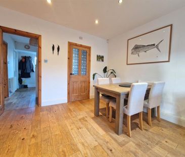 4 Bedroom Detached To Let - Photo 2