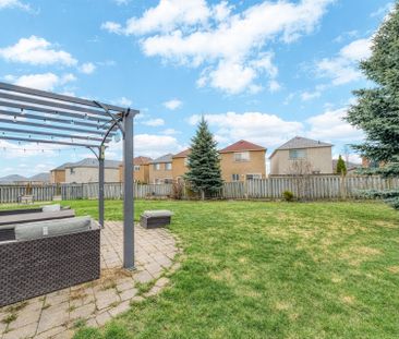 For Lease - 19 Connery Crescent, Markham, Ontario - Photo 4