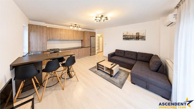 TUR 3D!Apartament modern cu 3 camere, parcare, boxa, zona Co - Fotografie 1