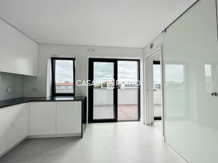 4 bedroom luxury Apartment for rent in Matosinhos, Portugal - Photo 5