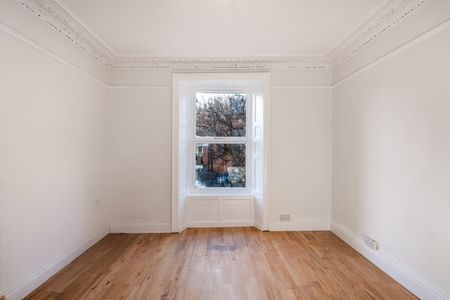 George's Street Upper, Dun Laoghaire, Co. Dublin, A96 H9X4 - Photo 4