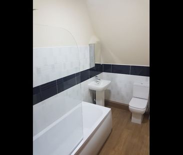 1 Bed Flat, Alexandra Road South, M16 - Photo 2