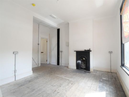 Bishopthorpe Road, York - Photo 1