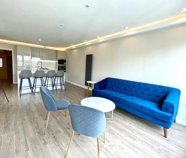 3 Bed Flat, Lavender Hill, SW11 - Photo 4