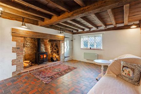 Detached character property in village setting - Photo 2