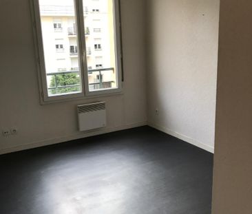 Location Appartement 2 pièces 44m² LILLE 59800 - Photo 5