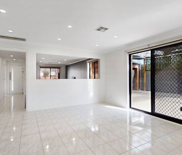 Beautiful and Functional Family Sized Home - Photo 4