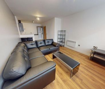 2 bedroom apartment to rent - Photo 3